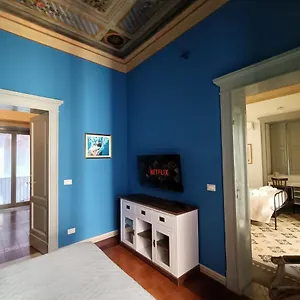 https://stesicoro-art-home-in-centro-storico-a-catania.catania-hotels.net