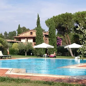 https://fattoria-cirene.it-tuscanyhotel.com